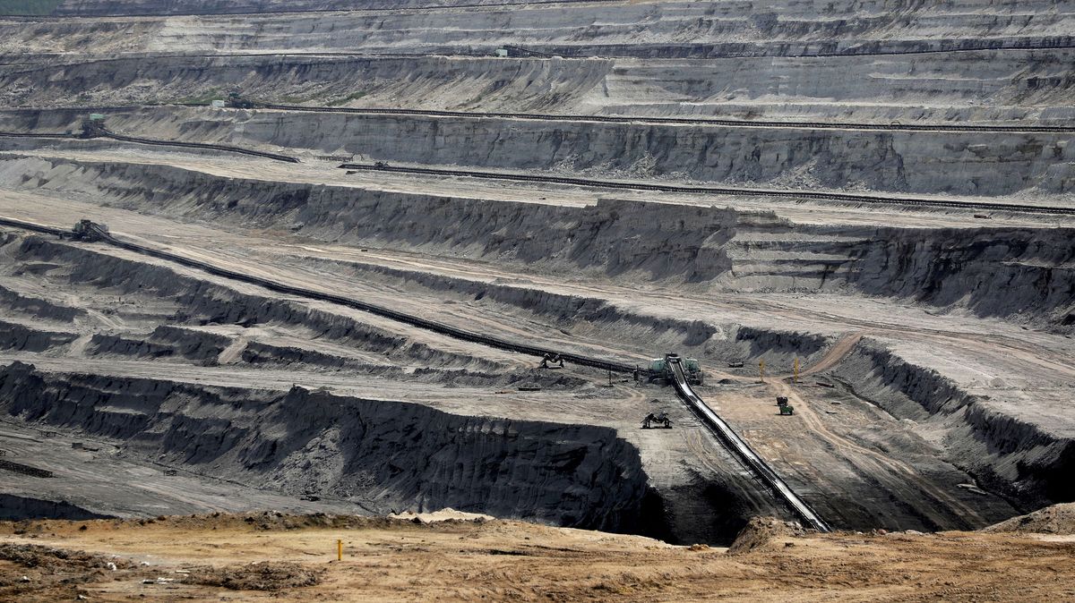 Polský soud zrušil rozhodnutí, které pozastavilo povolení k těžbě v dole Turów